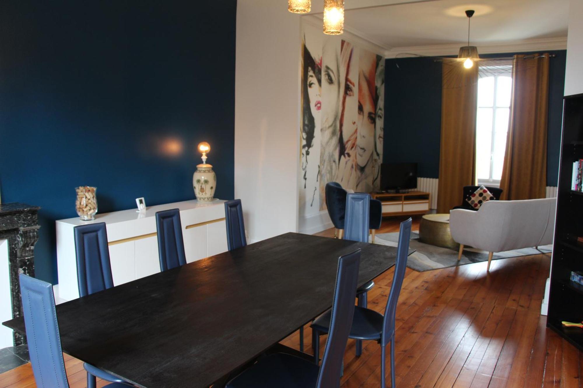 appartement entièrement rénové de 100 M2 à 2 pas de la plage Les Sables-dʼOlonne Extérieur photo